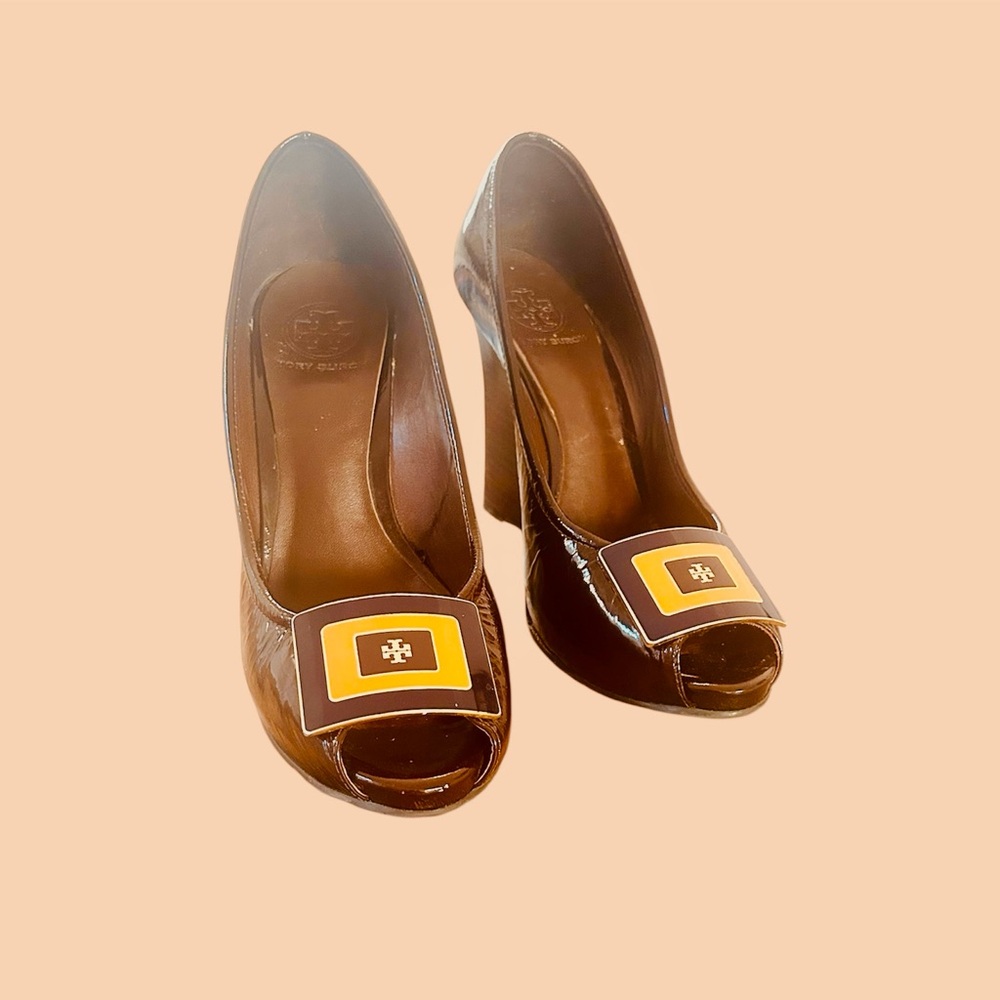 Tory Burch Brown Patent leather Peep-toe wedges. - Picture 16 of 16